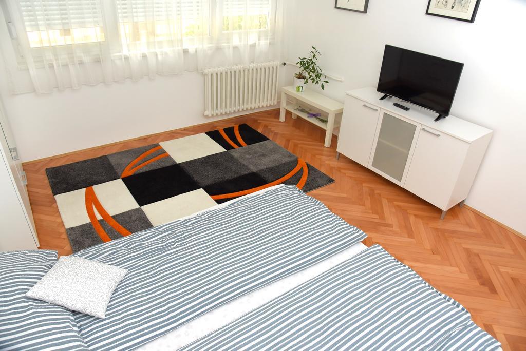 Apartmani Vedmar ザグレブ エクステリア 写真